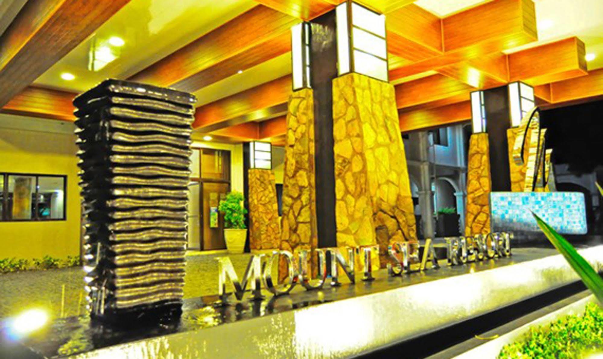 Mount Sea Resort Rosario  Eksteriør billede